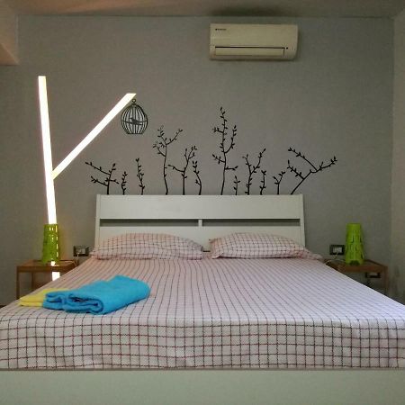 ホテル ラ カゼッタ デル トゥリスタ パレルモ エクステリア 写真